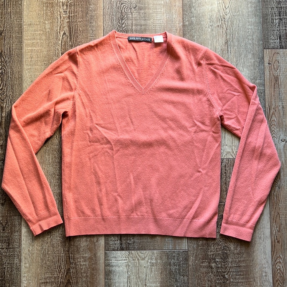 SAKS FIFTH AVENUE 100% Cashmere Sweater